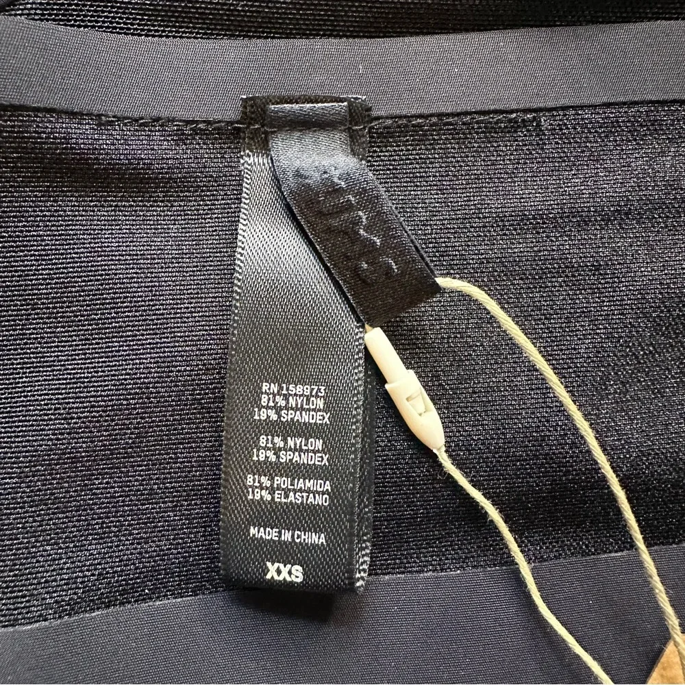 🆕 Skims Sheet Sculpt Bandeau Onyx Size XXS - Picture 6 of 7